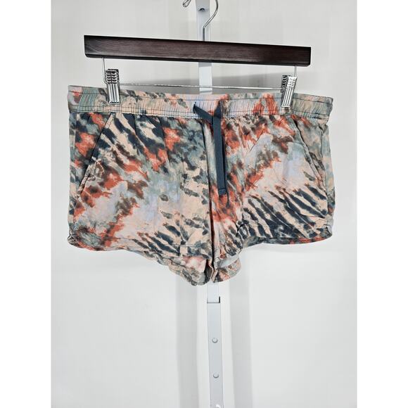 SO Juniors Sz L Low Rise Soft Shortie Sweatshorts Shorts Tie Dye - Picture 1 of 4